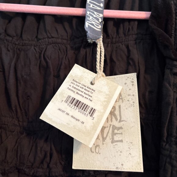 Magnolia Pearl Albertine Opera Coat in Midnight #386 - NWT - Picture 5 of 16